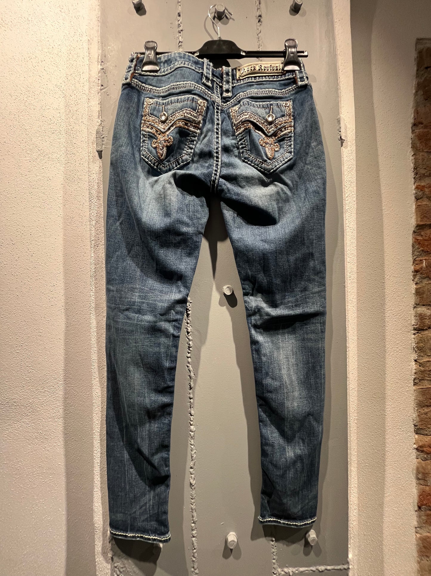 ROCK REVIVAL EASY SKINY JEANS