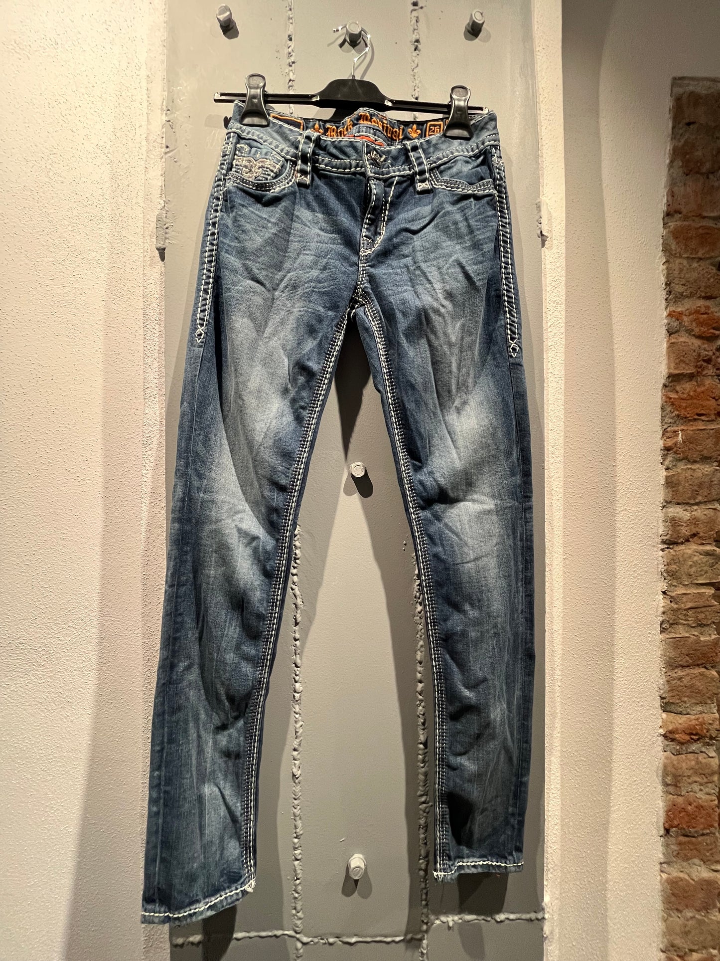 ROCK REVIVAL EASY SKINY JEANS