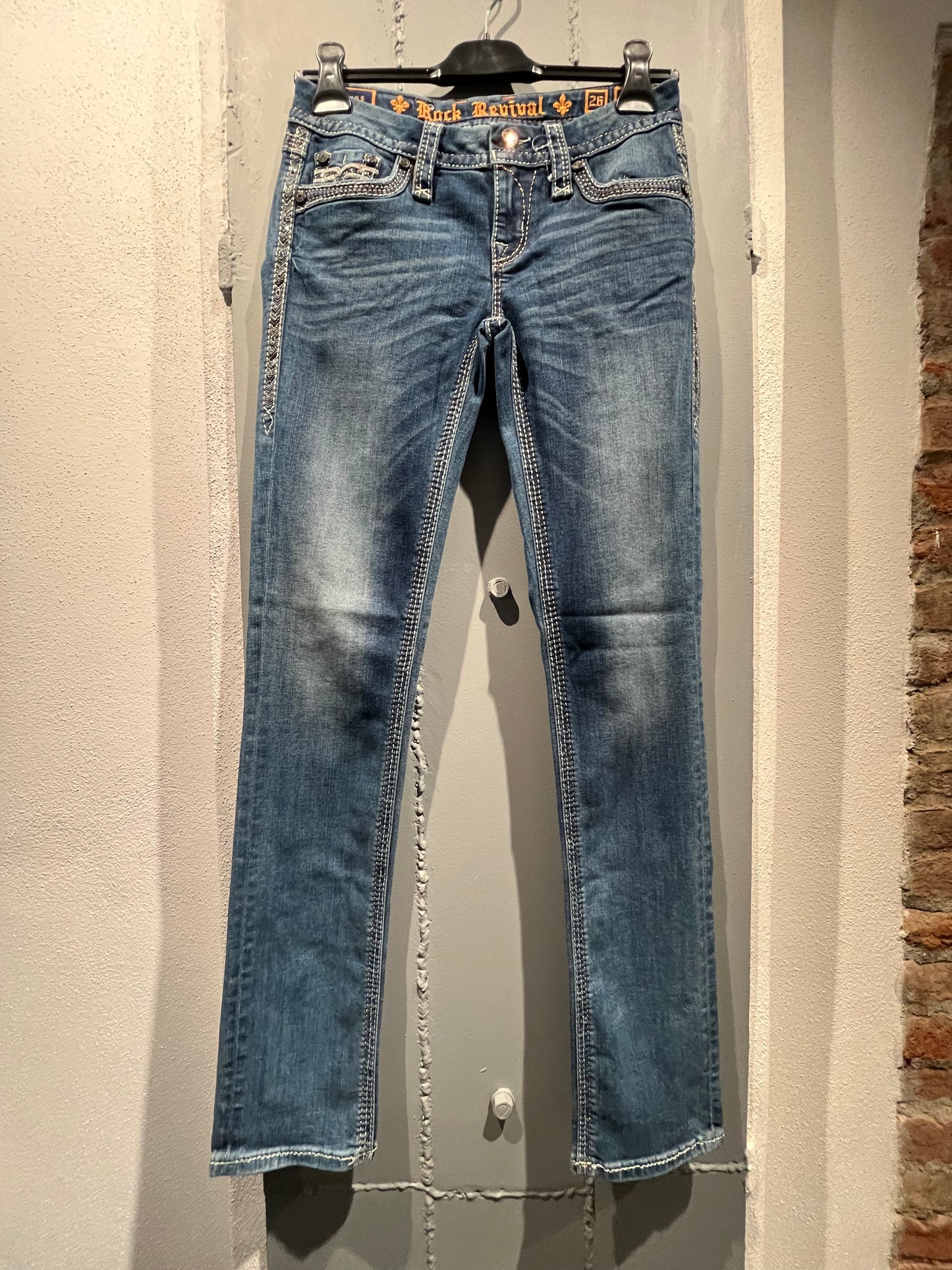 ROCK REVIVAL HANS STRAIGHT JEANS