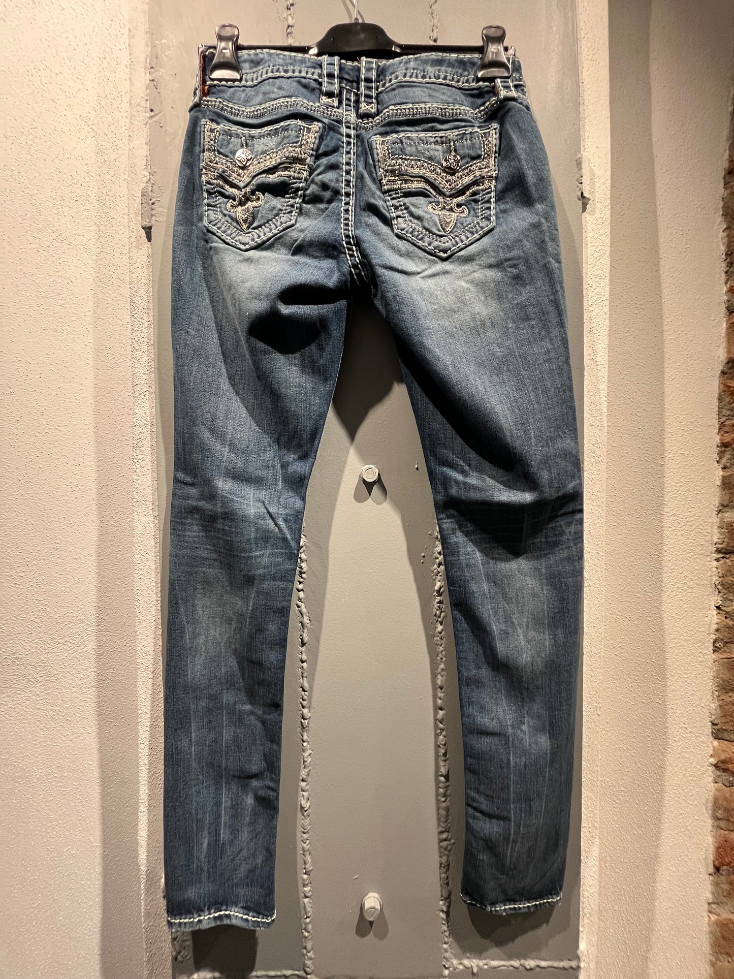 ROCK REVIVAL EASY SKINY JEANS