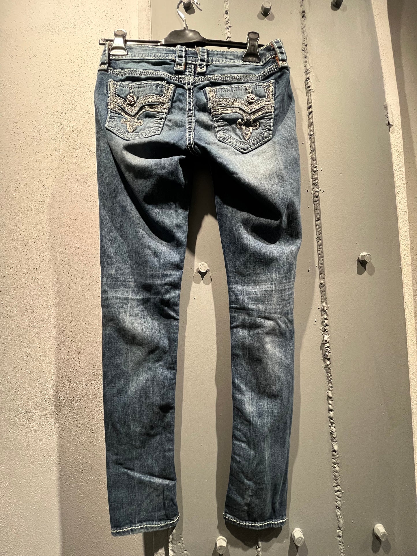 ROCK REVIVAL EASY SKINY JEANS